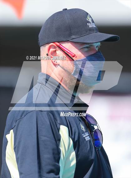 Thumbnail 1 in Oaks Christian vs Calabasas photogallery.