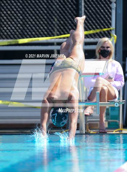Thumbnail 3 in Oaks Christian vs Calabasas photogallery.