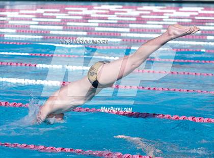 Thumbnail 2 in Oaks Christian vs Calabasas photogallery.