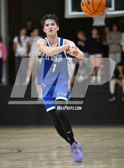 Thumbnail 1 in El Dorado vs. Sacramento Adventist (Sac Adventist Holiday Invitational) photogallery.