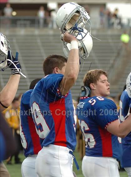 Thumbnail 1 in Connecticut vs Rhode Island (Governor's Cup) photogallery.
