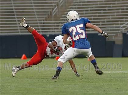 Thumbnail 2 in Connecticut vs Rhode Island (Governor's Cup) photogallery.