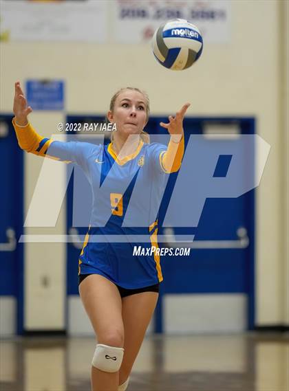 Thumbnail 3 in Bret Harte vs. Ripon Christian (CIF SJS D5 Final) photogallery.