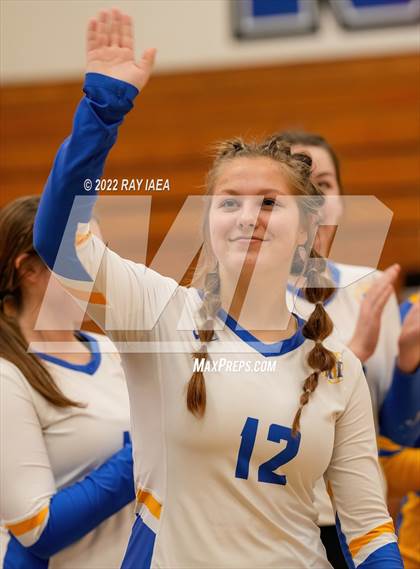 Thumbnail 2 in Bret Harte vs. Ripon Christian (CIF SJS D5 Final) photogallery.