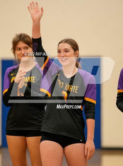 Thumbnail 3 in Bret Harte vs. Ripon Christian (CIF SJS D5 Final) photogallery.