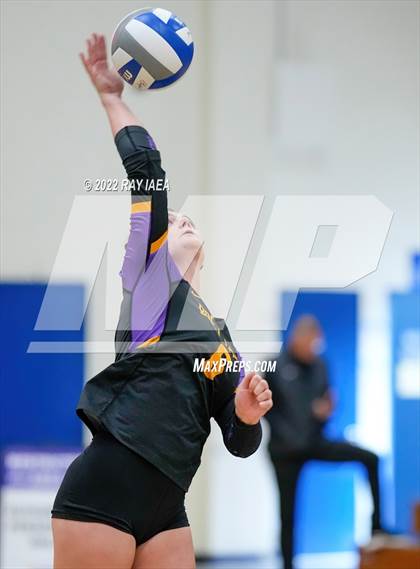 Thumbnail 2 in Bret Harte vs. Ripon Christian (CIF SJS D5 Final) photogallery.