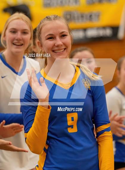Thumbnail 2 in Bret Harte vs. Ripon Christian (CIF SJS D5 Final) photogallery.