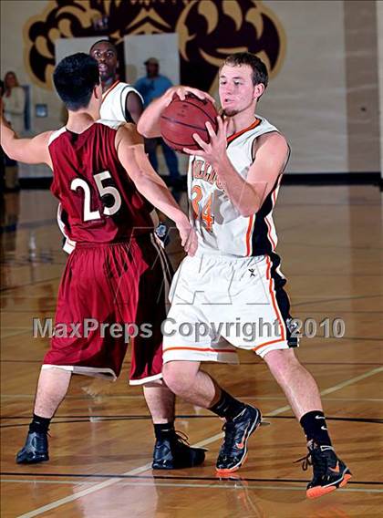 Thumbnail 1 in Laguna Creek vs. Vacaville (Whitney Winter Classic) photogallery.