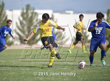 Thumbnail 2 in Del Sol vs Basic photogallery.