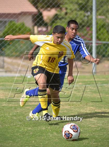 Thumbnail 3 in Del Sol vs Basic photogallery.