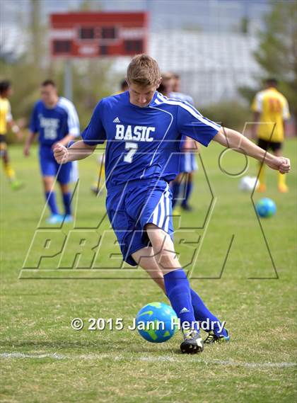 Thumbnail 3 in Del Sol vs Basic photogallery.