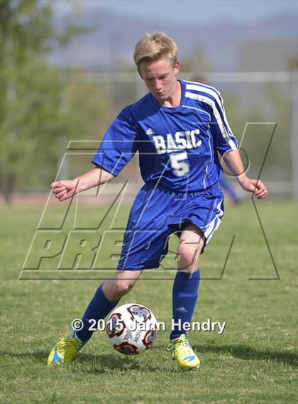 Thumbnail 3 in Del Sol vs Basic photogallery.