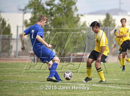 Thumbnail 2 in Del Sol vs Basic photogallery.