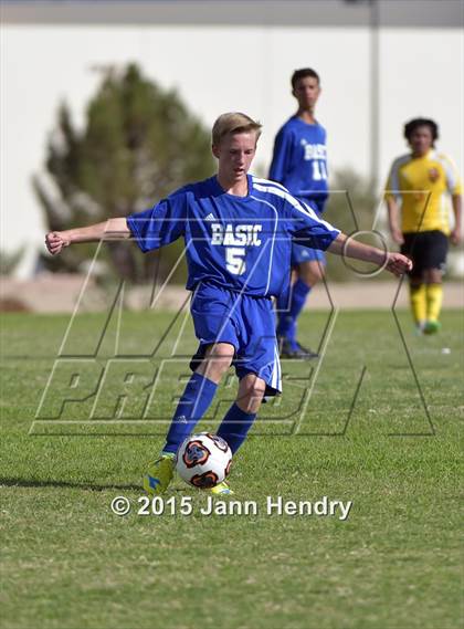 Thumbnail 3 in Del Sol vs Basic photogallery.