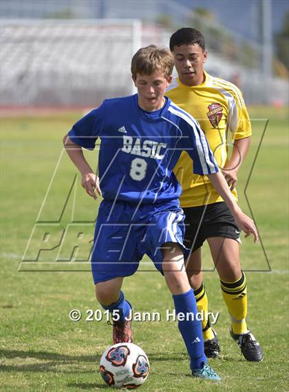 Thumbnail 3 in Del Sol vs Basic photogallery.