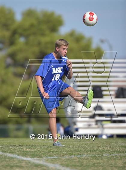 Thumbnail 3 in Del Sol vs Basic photogallery.