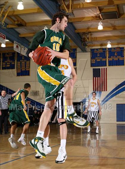 Thumbnail 2 in Brea Olinda vs. Capistrano Valley (O.C. North-South Challenge) photogallery.