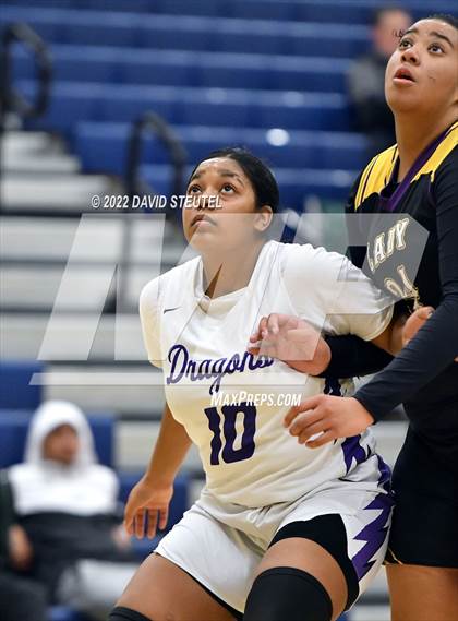 Thumbnail 1 in Armijo vs. Sacramento (Rumble on the River) photogallery.