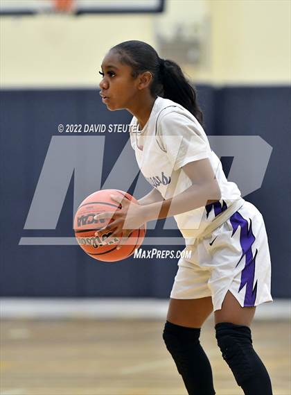 Thumbnail 1 in Armijo vs. Sacramento (Rumble on the River) photogallery.