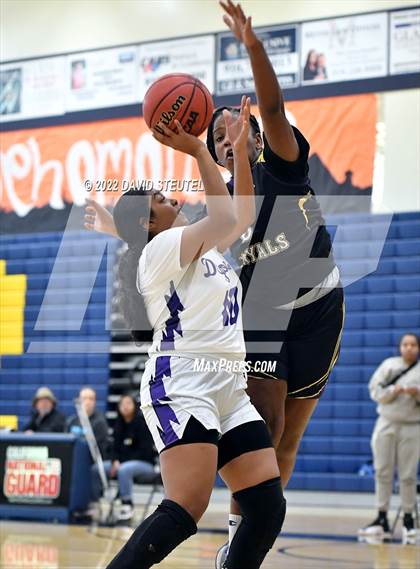 Thumbnail 3 in Armijo vs. Sacramento (Rumble on the River) photogallery.