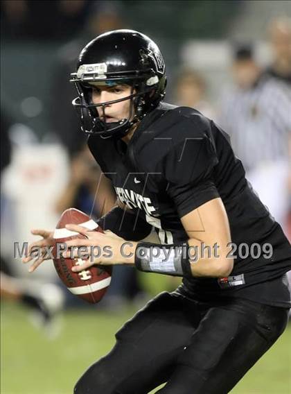 Thumbnail 3 in Rocklin vs. Servite (CIF State D2 Final) photogallery.