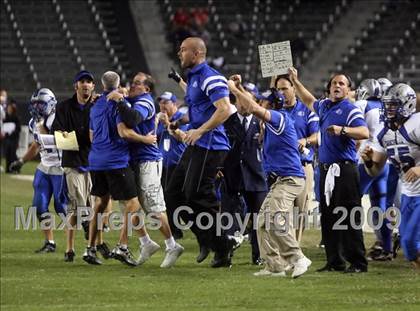 Thumbnail 1 in Rocklin vs. Servite (CIF State D2 Final) photogallery.