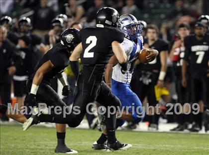 Thumbnail 2 in Rocklin vs. Servite (CIF State D2 Final) photogallery.