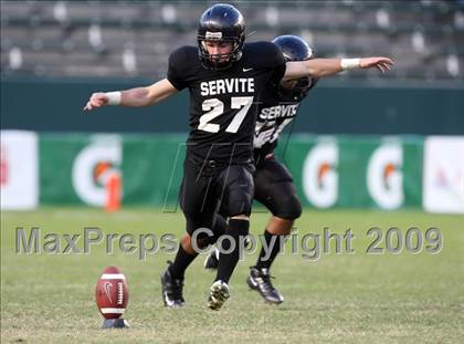 Thumbnail 1 in Rocklin vs. Servite (CIF State D2 Final) photogallery.