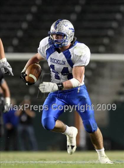 Thumbnail 3 in Rocklin vs. Servite (CIF State D2 Final) photogallery.