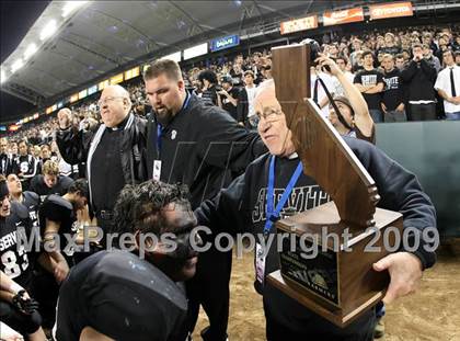 Thumbnail 1 in Rocklin vs. Servite (CIF State D2 Final) photogallery.