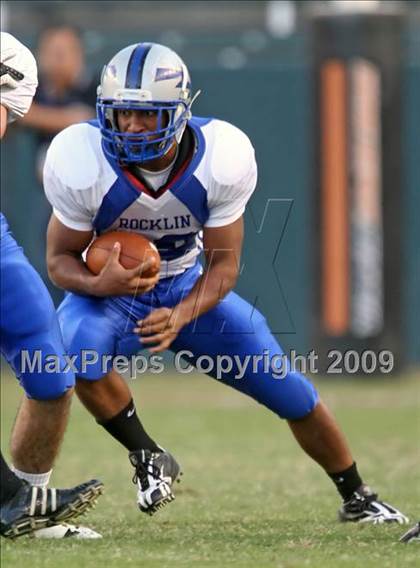 Thumbnail 1 in Rocklin vs. Servite (CIF State D2 Final) photogallery.