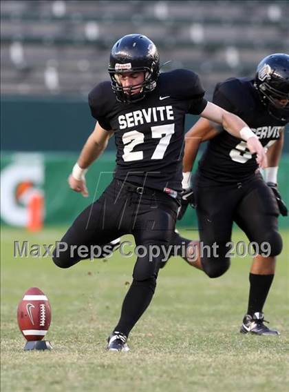 Thumbnail 2 in Rocklin vs. Servite (CIF State D2 Final) photogallery.