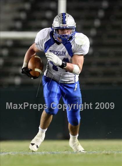 Thumbnail 3 in Rocklin vs. Servite (CIF State D2 Final) photogallery.