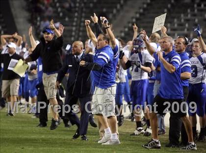 Thumbnail 3 in Rocklin vs. Servite (CIF State D2 Final) photogallery.