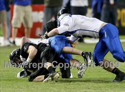 Thumbnail 1 in Rocklin vs. Servite (CIF State D2 Final) photogallery.