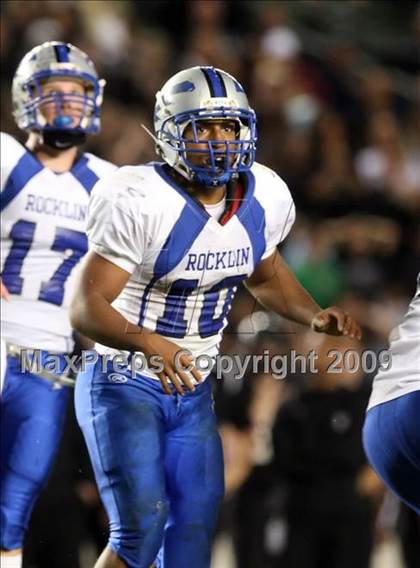 Thumbnail 1 in Rocklin vs. Servite (CIF State D2 Final) photogallery.