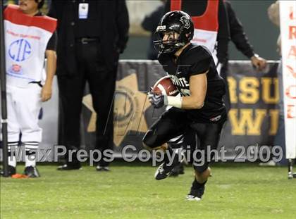 Thumbnail 3 in Rocklin vs. Servite (CIF State D2 Final) photogallery.