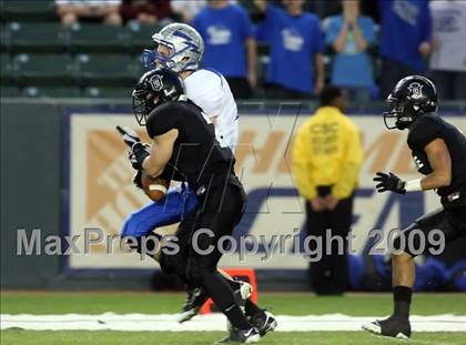 Thumbnail 1 in Rocklin vs. Servite (CIF State D2 Final) photogallery.