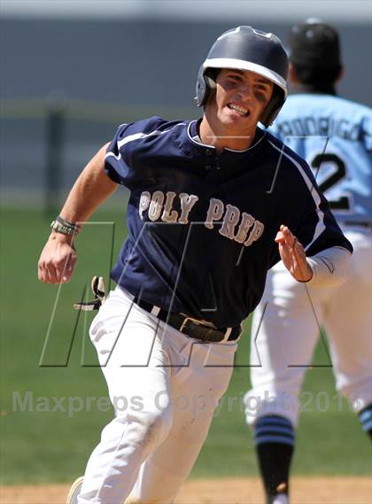 Thumbnail 2 in Poly Prep Country Day vs. Grand Street Campus photogallery.