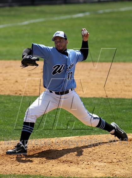 Thumbnail 3 in Poly Prep Country Day vs. Grand Street Campus photogallery.