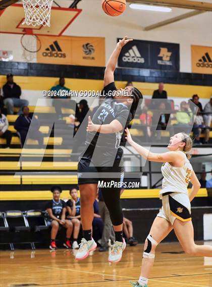 Thumbnail 2 in Bertie @ Pamlico County (NCHSAA 1A Round 1) photogallery.