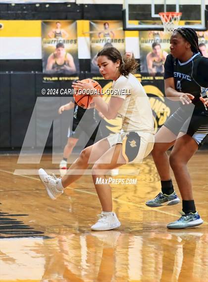 Thumbnail 2 in Bertie @ Pamlico County (NCHSAA 1A Round 1) photogallery.