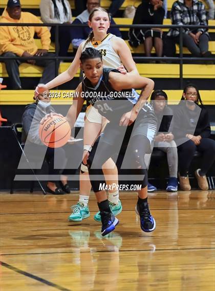 Thumbnail 1 in Bertie @ Pamlico County (NCHSAA 1A Round 1) photogallery.