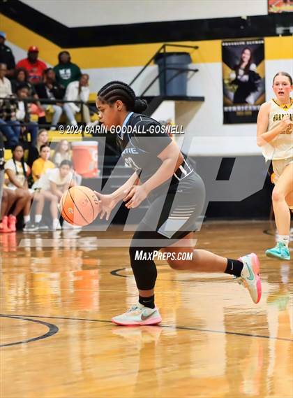 Thumbnail 1 in Bertie @ Pamlico County (NCHSAA 1A Round 1) photogallery.
