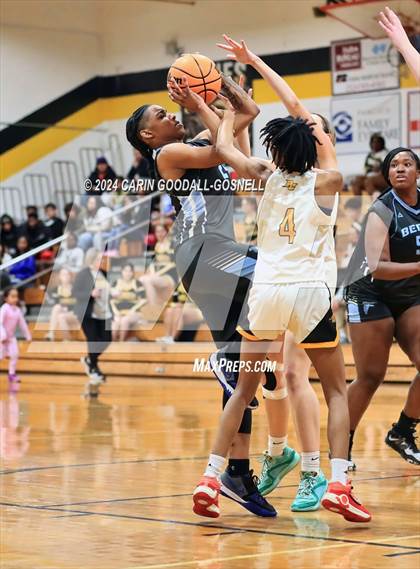 Thumbnail 1 in Bertie @ Pamlico County (NCHSAA 1A Round 1) photogallery.