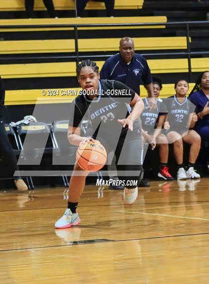 Thumbnail 2 in Bertie @ Pamlico County (NCHSAA 1A Round 1) photogallery.