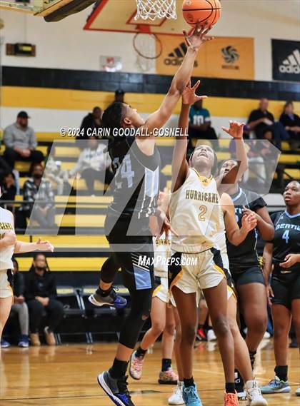 Thumbnail 1 in Bertie @ Pamlico County (NCHSAA 1A Round 1) photogallery.