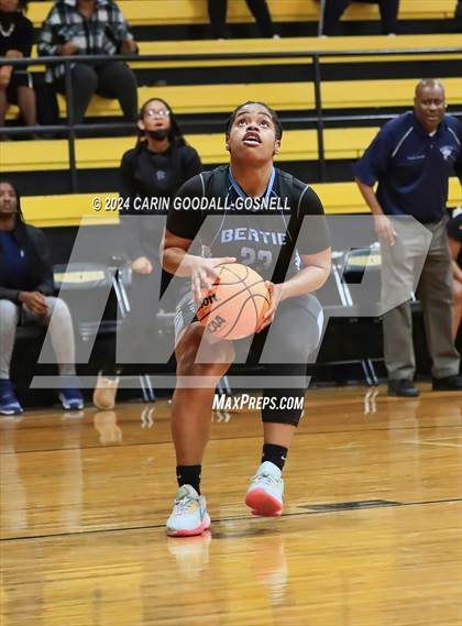 Thumbnail 2 in Bertie @ Pamlico County (NCHSAA 1A Round 1) photogallery.
