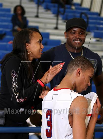 Thumbnail 3 in Serra vs. Palos Verdes Peninsula (Cavalier Classic) photogallery.