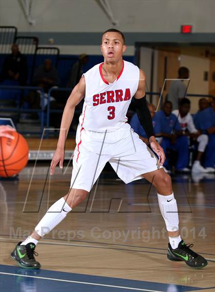 Thumbnail 3 in Serra vs. Palos Verdes Peninsula (Cavalier Classic) photogallery.